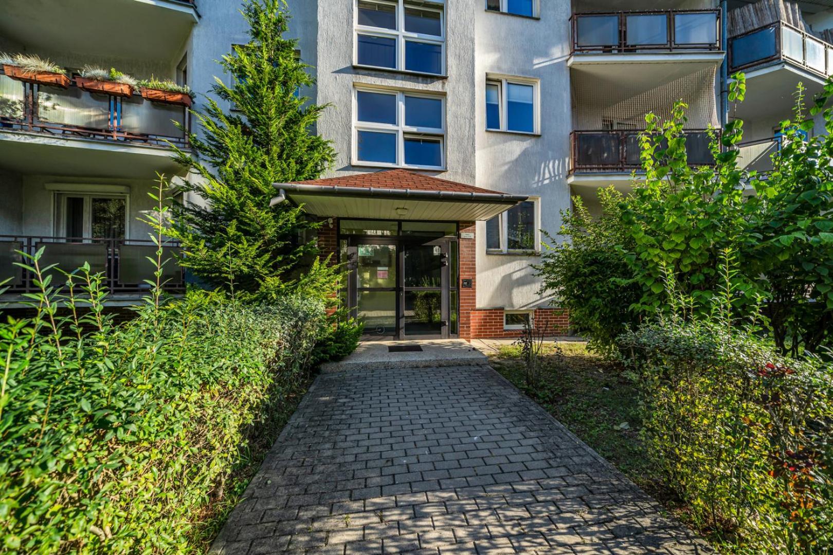 Leilighet Ochota - Park, Bus&trains Nearby - By Rentujemy
